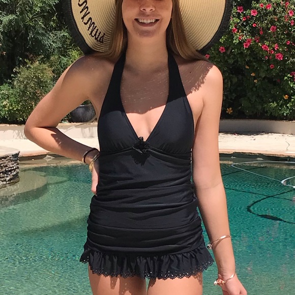 2Chillies Other - 2Chillies Size 6 Black Tummy Control Swimsuit